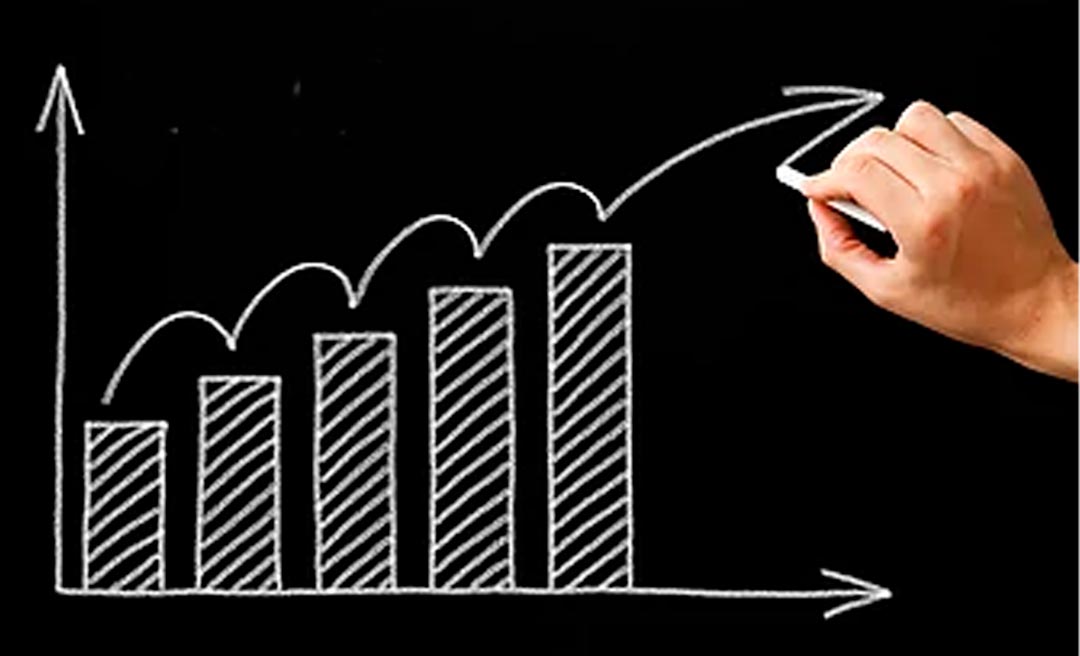 Sinproacre protocola ofícios referentes proposta de tabela salarial atualizada dos professores do Acre