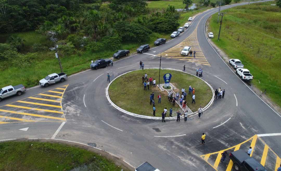 Manutenção da AC-407 garante ligação entre Rodrigues Alves, Mâncio Lima e Cruzeiro do Sul