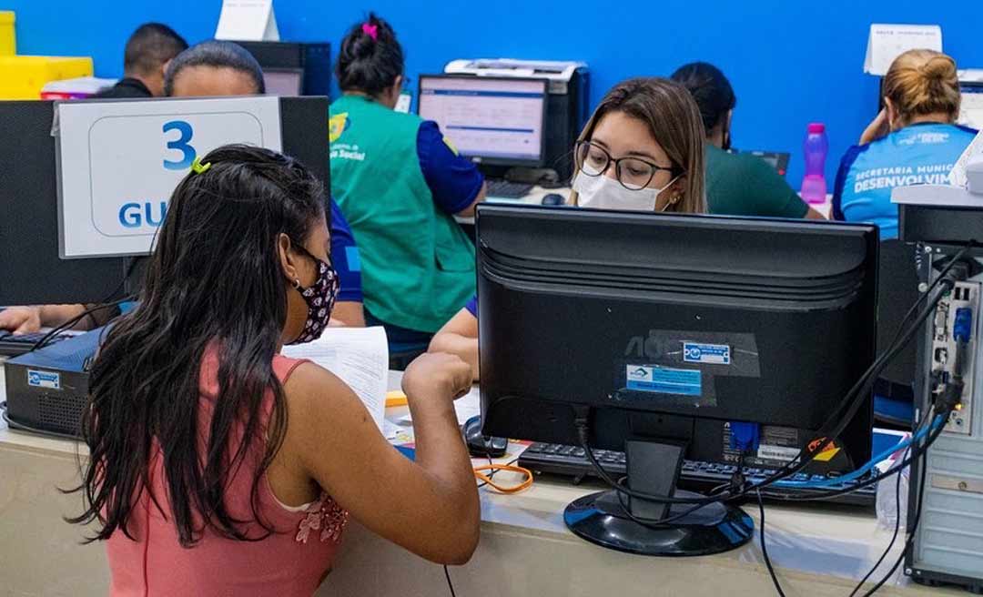 Prefeitura de Cruzeiro do Sul realiza cadastro para mais de duas mil novas famílias receberem o Auxílio Brasil
