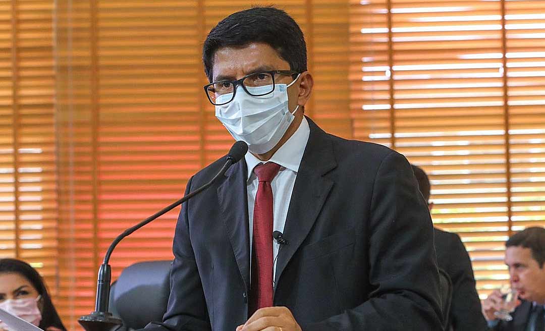 PL apresentado por Jenilson poderia aumentar para 35 anos idade máxima para Concurso dos Bombeiros, mas não foi votada