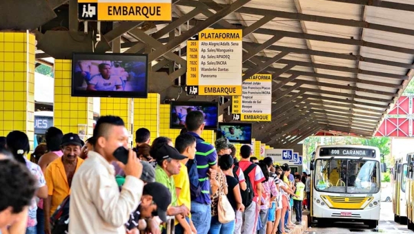 Prefeitura usa nota do Sinttpac para explicar colapso no transporte coletivo de Rio Branco, mas não apresenta saída