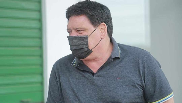 Flaviano diz que Bocalom precisa resolver logo o problema do transporte coletivo