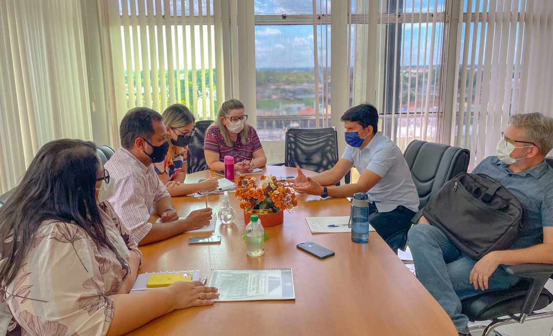 Jenilson e Sindmed se reúnem com Sesacre para tratar sobre exames de imagens com demandas reprimidas