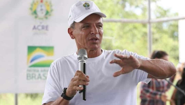 Bittar diz que Olavo de Carvalho “nunca tentou agradar” e seus ensinamentos seguem “iluminando”