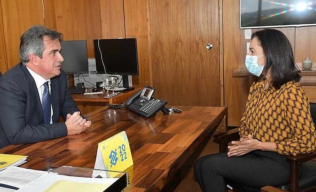 Em Brasília, Ciro Nogueira reafirma apoio à reeleição de Mailza