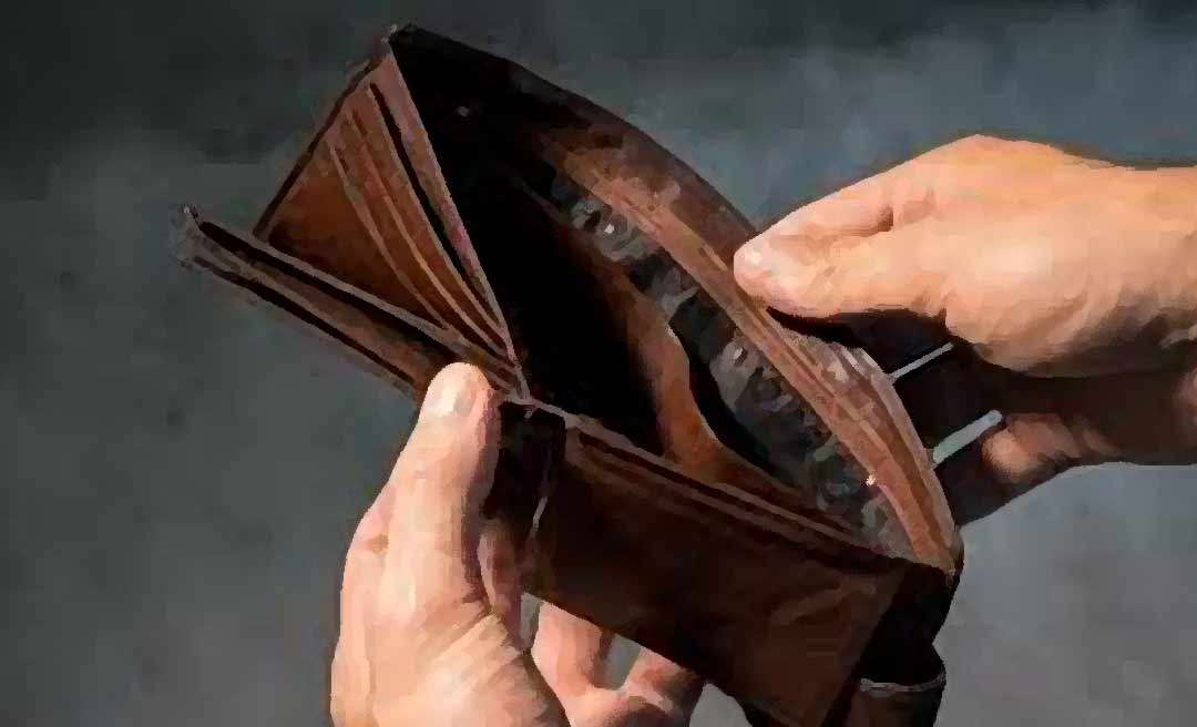 Sem salários há quase dois meses, terceirizados da Tec News voltam a denunciar o caso