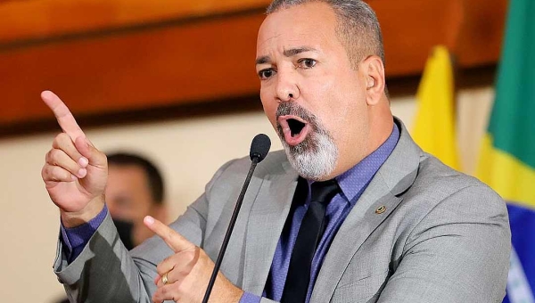 MPAC instaura inquérito para apurar pagamentos irregulares a Neném Almeida