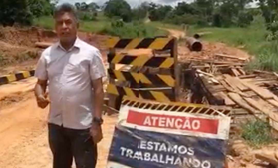 Antônio Pedro destaca trabalho do Deracre na estrada da Variante, em Xapuri