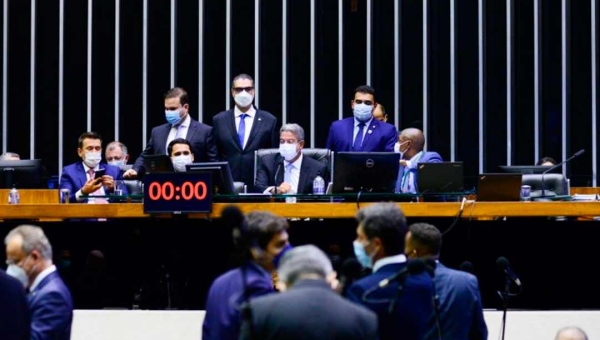 Câmara pode votar nesta quarta-feira MP que cria programa de habitação para policiais