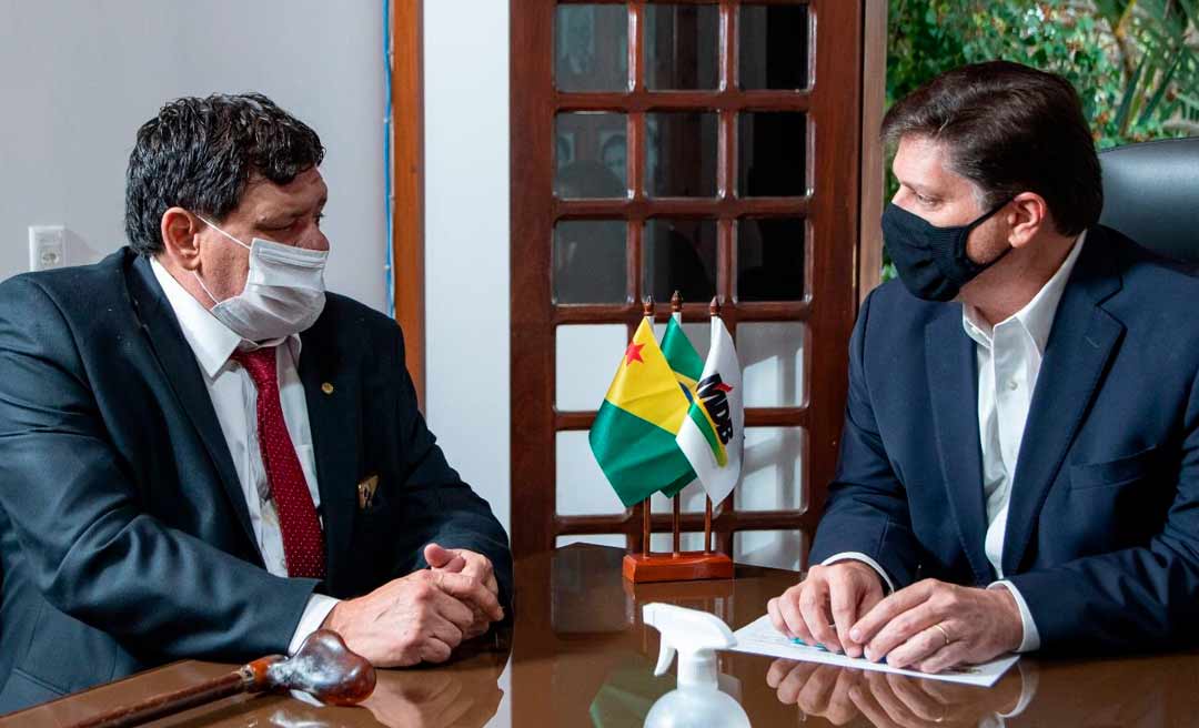 Flaviano Melo se reúne com Baleia Rossi e discute sobre federações e cenário político