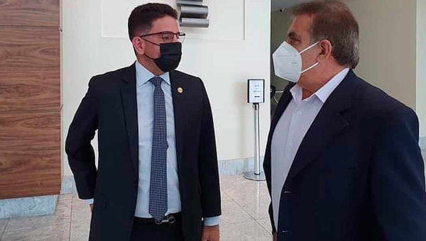 Deputado José Bestene, Gladson e cúpula do Progressistas debatem reeleição em Brasília