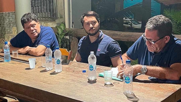 Sonhando em disputar o governo, Emerson Jarude cumpre agenda no Alto Acre ao lado do padrinho Flaviano