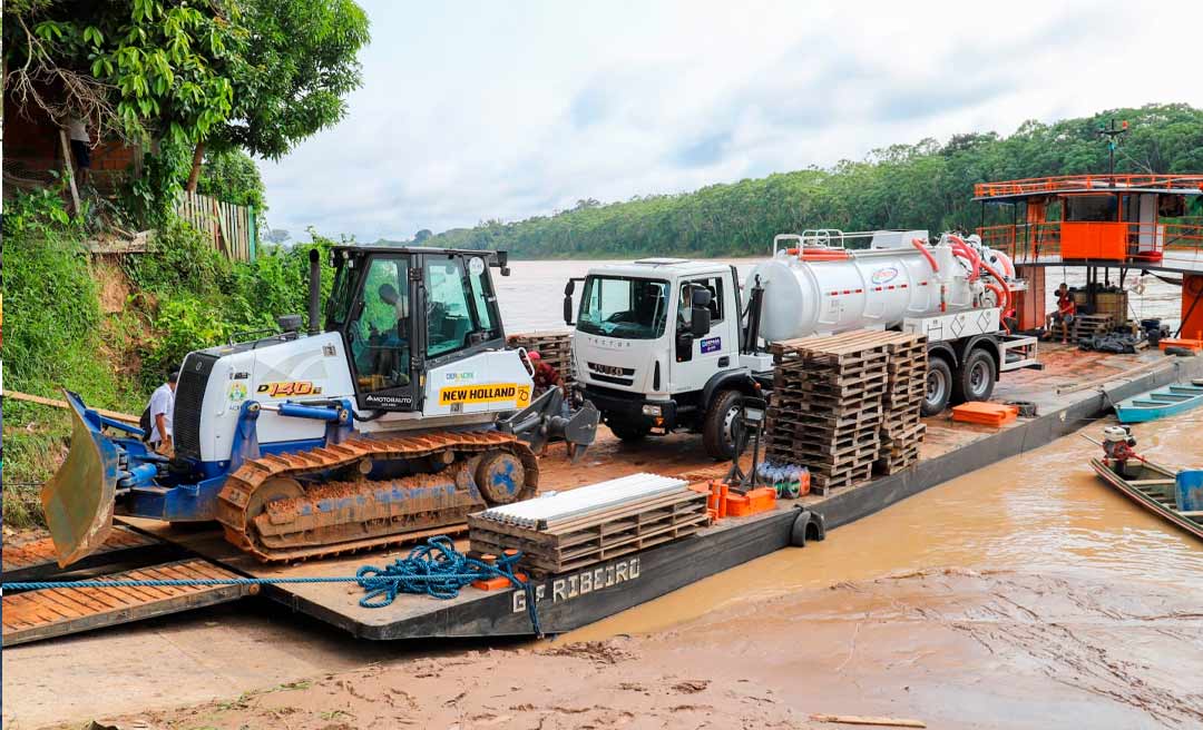 Governo do Acre entrega máquinas e anuncia mais investimentos para Marechal Thaumaturgo