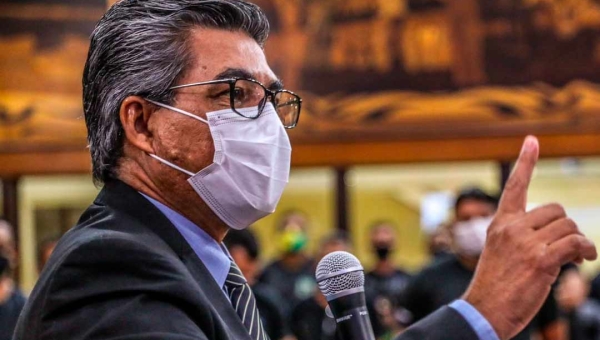 Edvaldo Magalhães defende ação urgente para socorrer Jordão e propõe emendas para auxílio alimentar emergencial