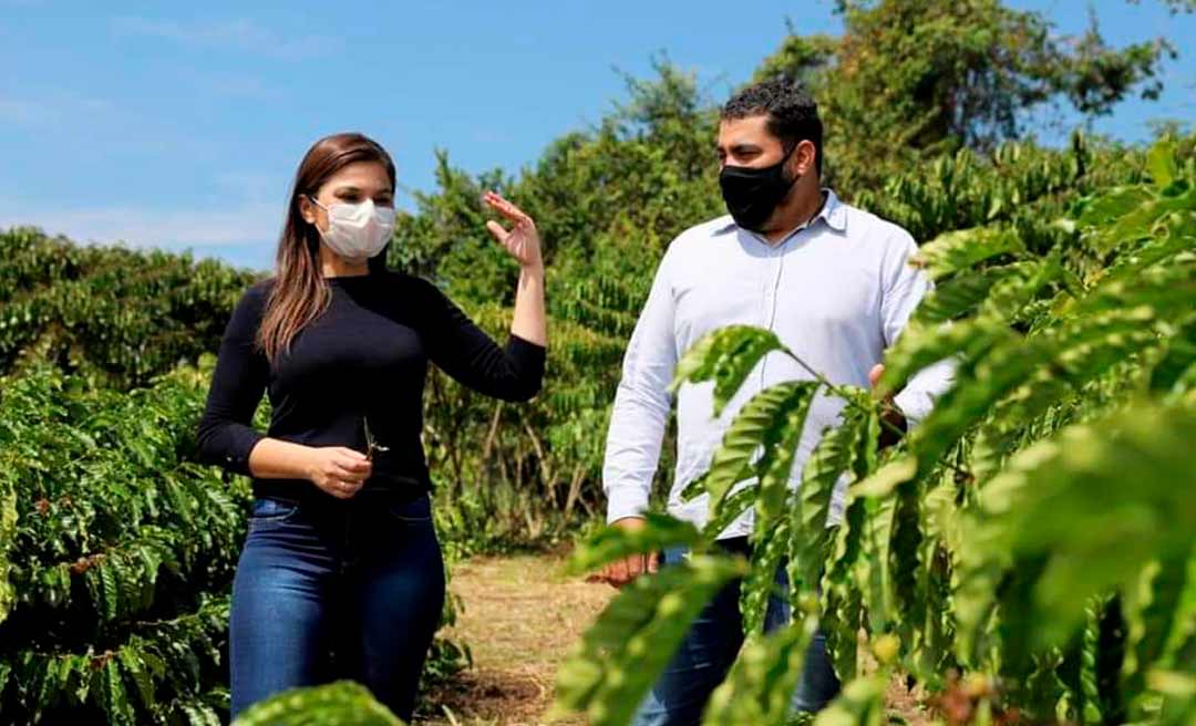 Jéssica Sales garante recurso para o primeiro laboratório de análise do café no Acre