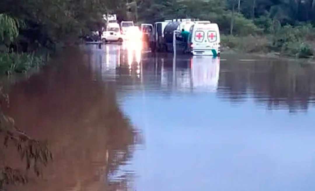BR-364 continua fechada por causa de alagamento e não há previsão de liberação da rodovia, diz PRF