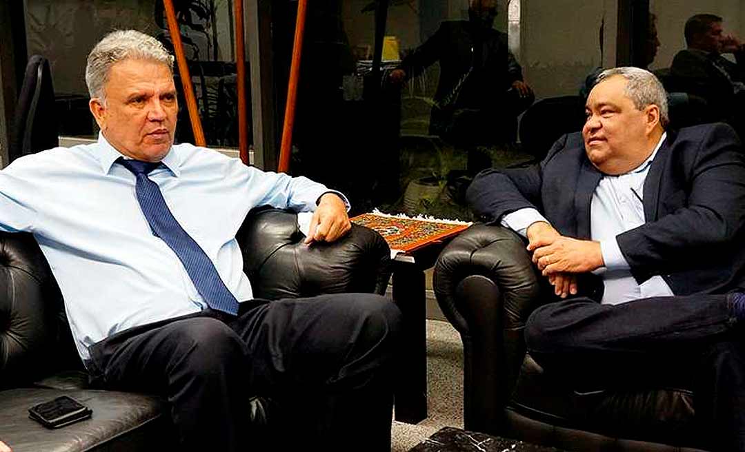 “Perdi um eleitor”, diz Petecão ao comentar a pré-candidatura de Mazinho ao governo do Acre