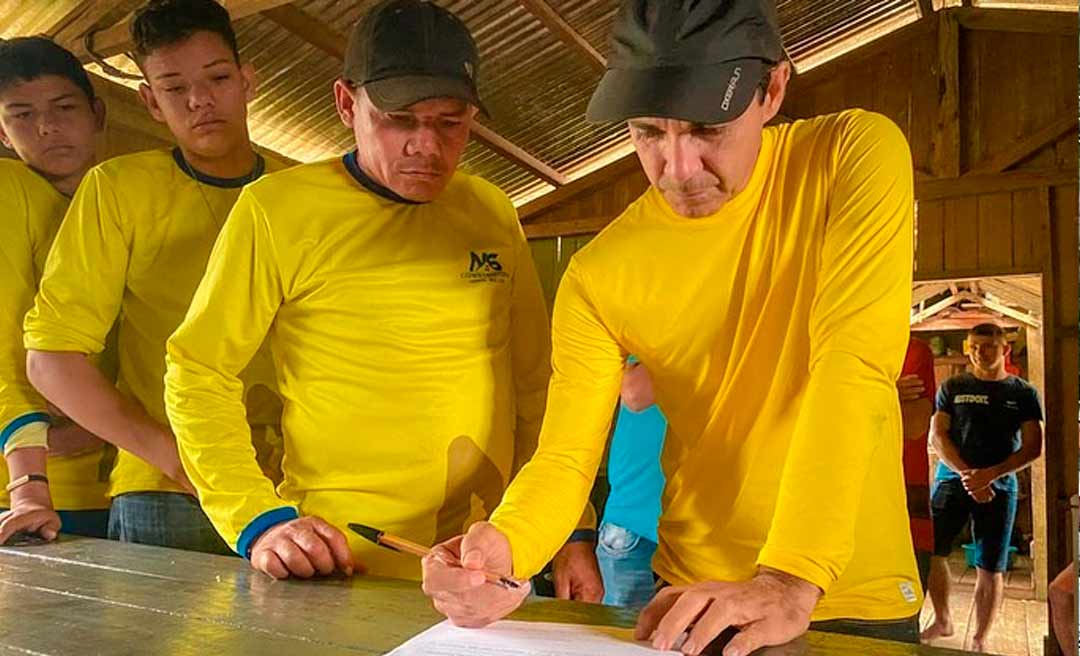 Prefeitura anuncia reconstrução de dez escolas no Juruá Mirim e apoio à produção