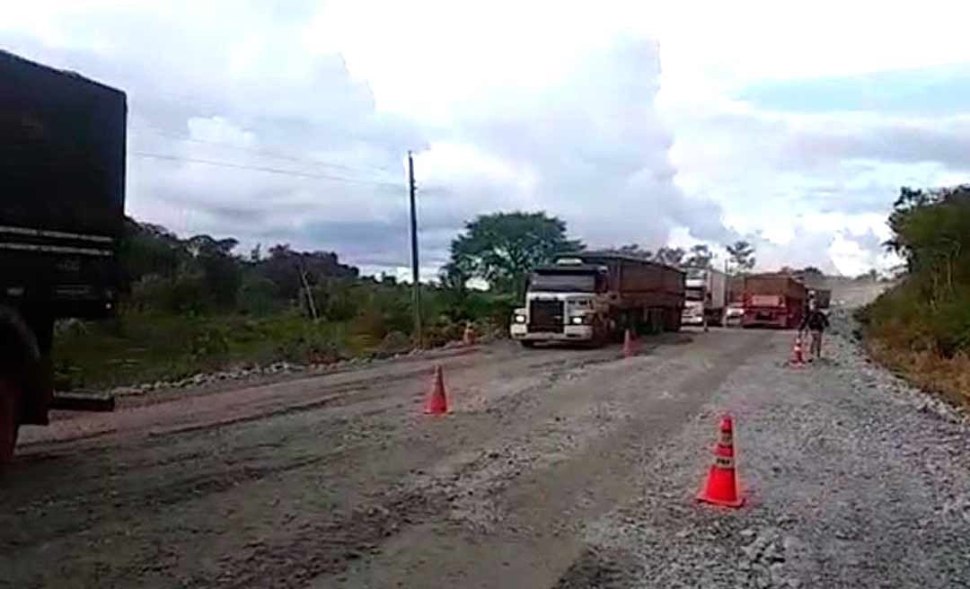 Elevação em trecho alagado da BR-364 é concluída e rodovia é totalmente liberada