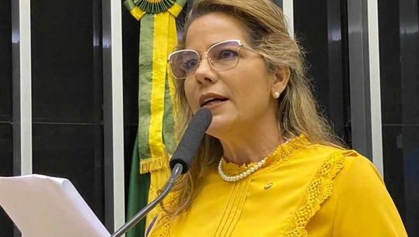 Com Bittar ‘azarando’ o PL para a ex-esposa, Mara desiste de se filiar no partido e confirma disputa ao Senado por outra sigla