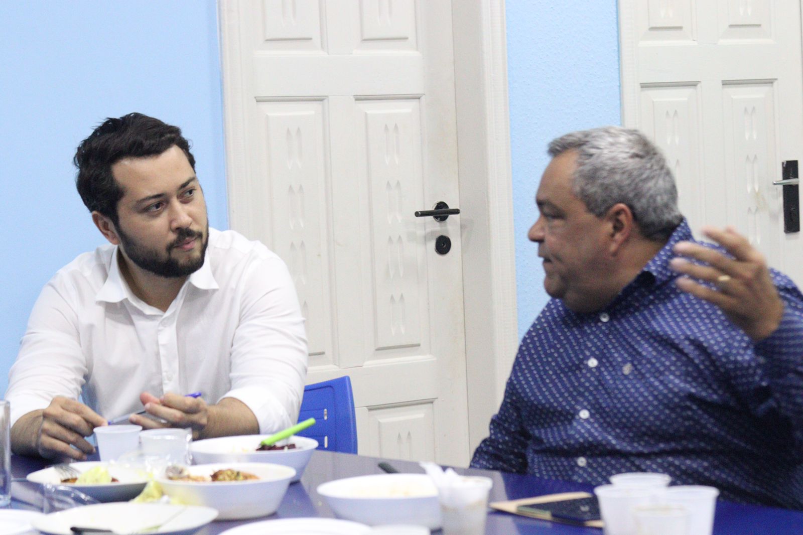 Caciques do MDB se reúnem e decidem que partido terá dois pré-candidatos ao Governo: Mazinho e Jarude