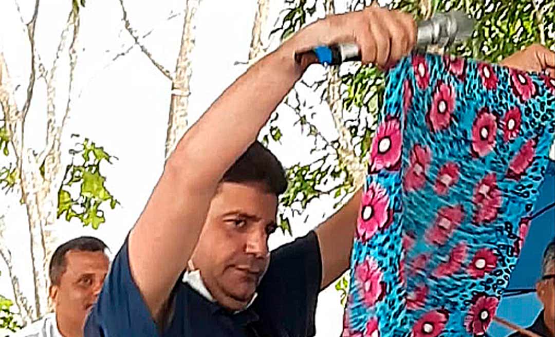 Gladson diz que vai vestir uma saia se não inaugurar a ponte do Sibéria em Xapuri