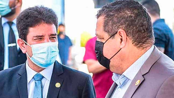 “Peço desculpas pelo vice-governador que eu apresentei para vocês”, diz Gladson durante solenidade em Xapuri