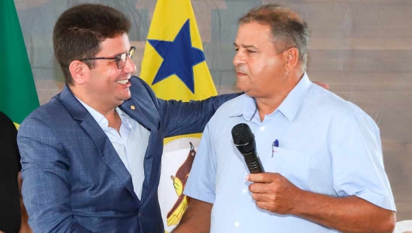 Prefeito de Mâncio Lima declara apoio à reeleição de Gladson Cameli