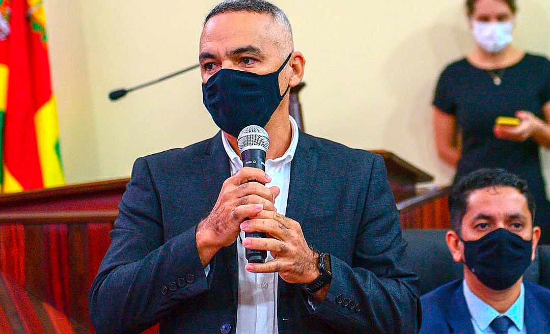 Ricardo Brandão diz que enquanto o governo estiver com limite de gasto com pessoal ‘estourado’ não pode mexer no PCCR