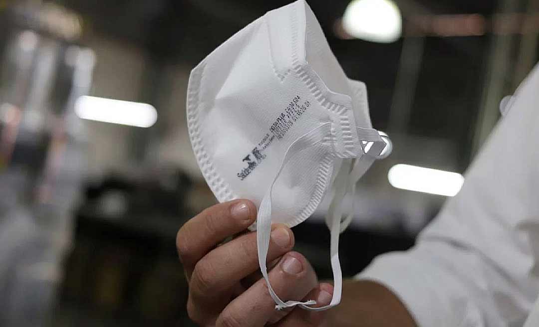 Por recomendação do Comitê Acre Sem Covid, governo obriga uso de máscara em lugares fechados