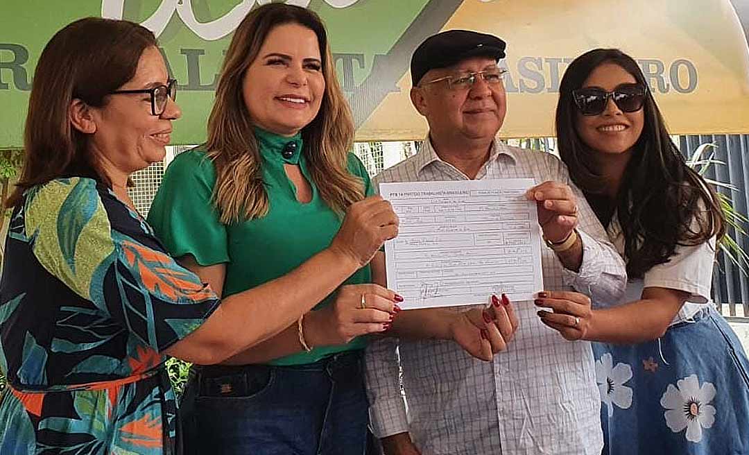 Pastor Luiz Gonzaga, nora e Jesuíta se filiam ao PTB e partido consolida chapa forte para federal
