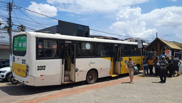 63, 3% dos moradores de Rio Branco estão insatisfeitos com o transporte coletivo, diz pesquisa Data Control