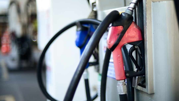 Governo zera imposto de importação de etanol e de seis alimentos