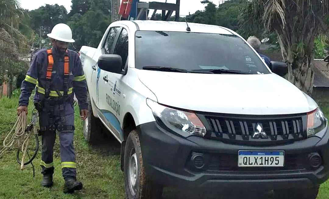 Moradores do Oscar Passos agradecem Bocalom pelos reparos na iluminação pública beneficiando a comunidade