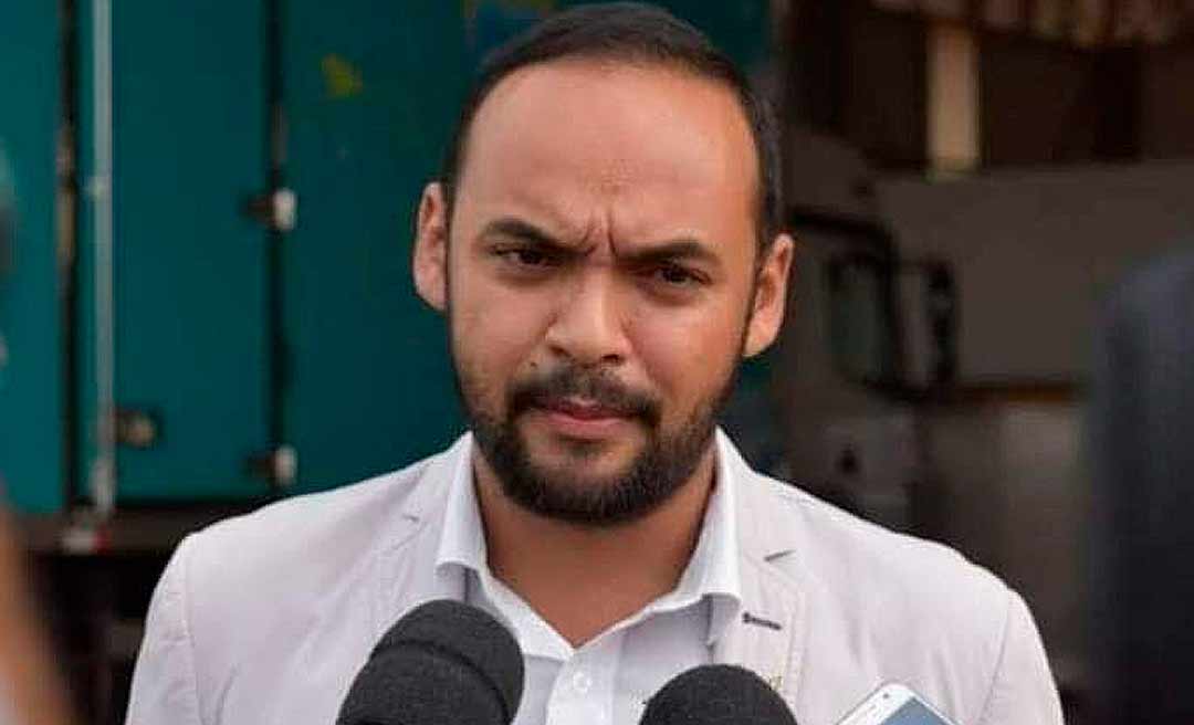 Superintendente da Fundhacre nega saída do cargo para assumir a Sesacre