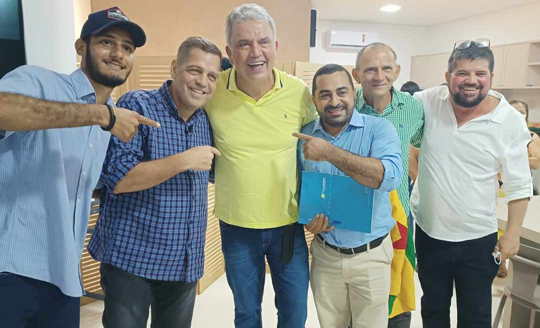 PSD lança pré-candidatos a deputado e reafirma pré-candidatura de Petecão a governador em evento com a presença de Rocha e Jenilson