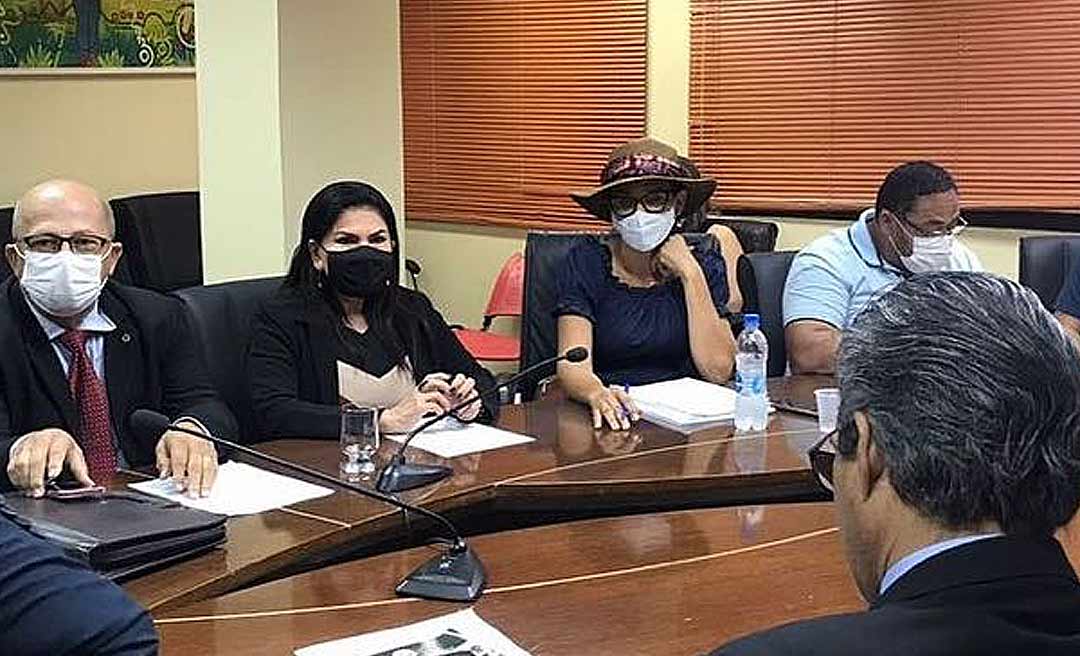 Antonia Sales diz que governo faz cabo de guerra com as pautas dos servidores e defende entendimento mútuo