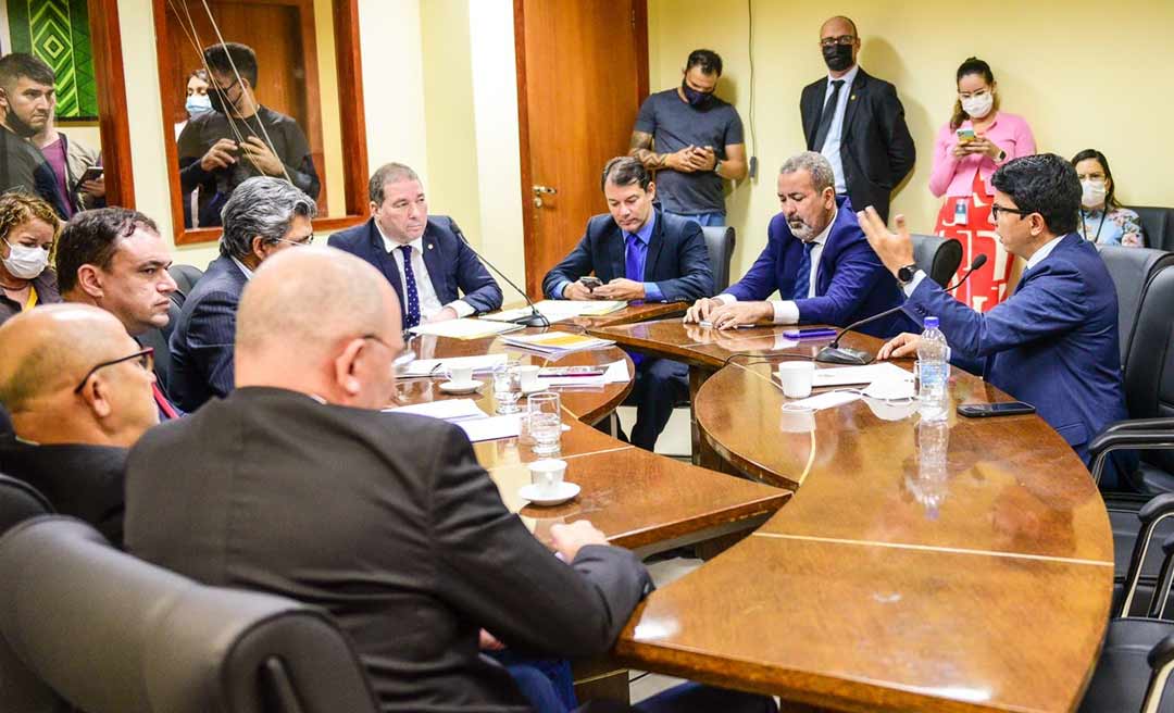 COF aprova emenda de reajuste de 10,6%; matéria vai ao plenário