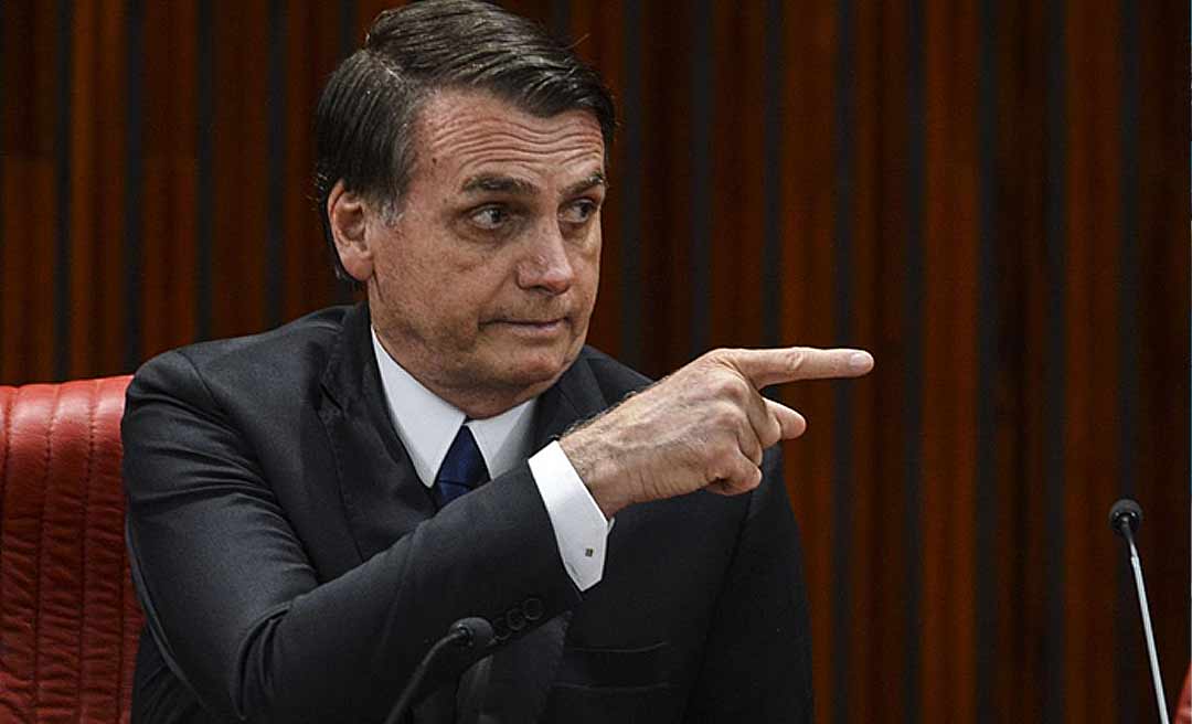 Acre recebeu R$ 251,97 milhões para o combate à covid-19 e pagou R$ 1,6 bilhão de auxílio, diz Bolsonaro