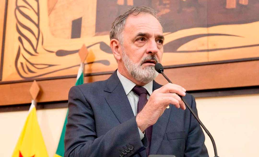 Tchê volta a defender a pauta do bezerro e diz que Acre produz 700 mil animais por ano