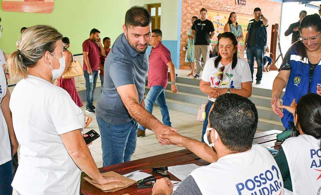 Nicolau Júnior acompanha ação do saúde itinerante em Plácido de Castro