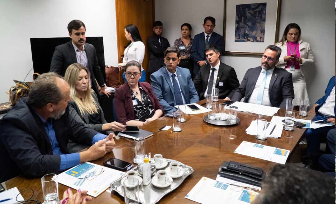 A pedido de Alan Rick, Bancada se reúne com companhias aéreas pela redução do preço das passagens