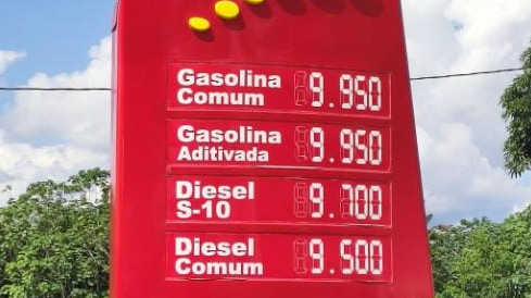 Preço da gasolina em Marechal Thaumaturgo beira os 10 reais e diesel fecha em 9,50