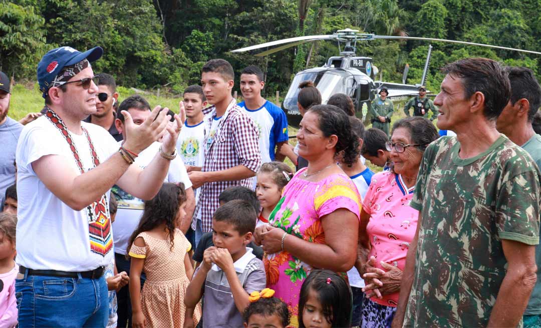 Governo do Acre entrega Plano de Turismo Comunitário na Serra do Divisor