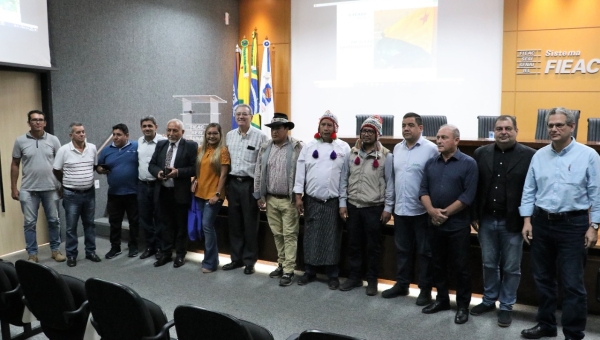Estado apoia evento de integração comercial entre Brasil e Peru