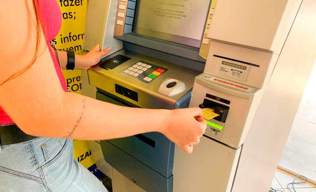 Governo do Acre paga 11º lote de retroativos devidos a servidores na quarta-feira, 8