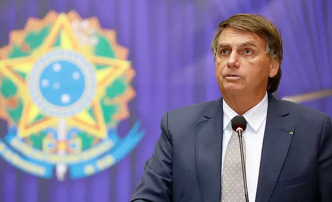 Bolsonaro chama de traição novo reajuste de combustíveis e defende CPI para investigar Conselho da Petrobras