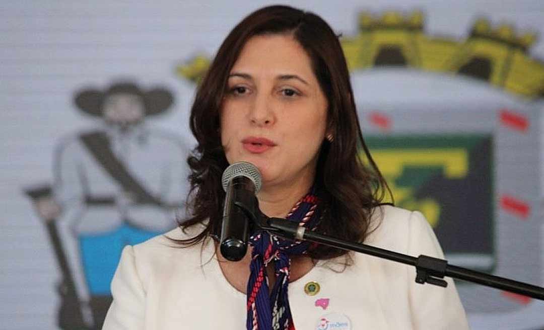 Ministra entrega 15 veículos para Conselhos Tutelares, 20 pistolas e 4 viaturas às Polícias Civil e Militar do Acre