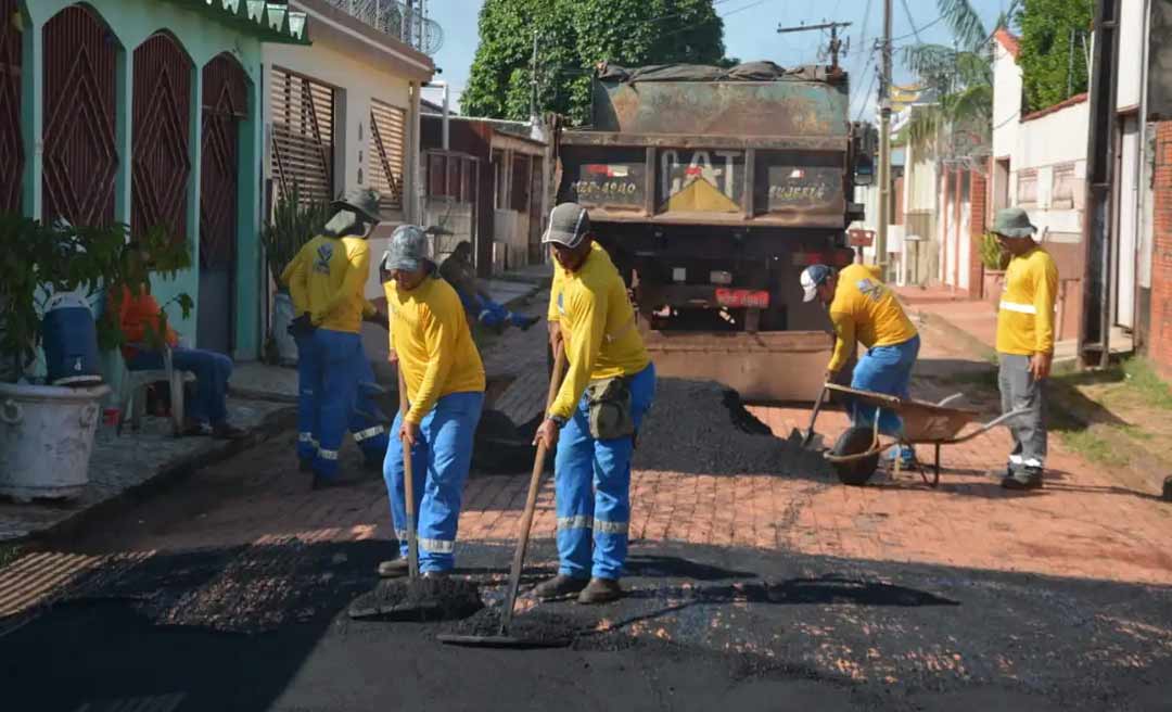 Prefeitura de Rio Branco realiza trabalhos de tapa-buracos e recapeamento no conjunto Tucumã