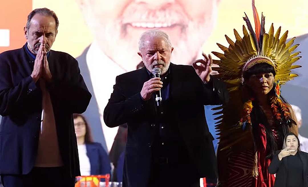 Lula resgata discurso no velório de Chico Mendes, em 1988, para homenagear Bruno e Dom